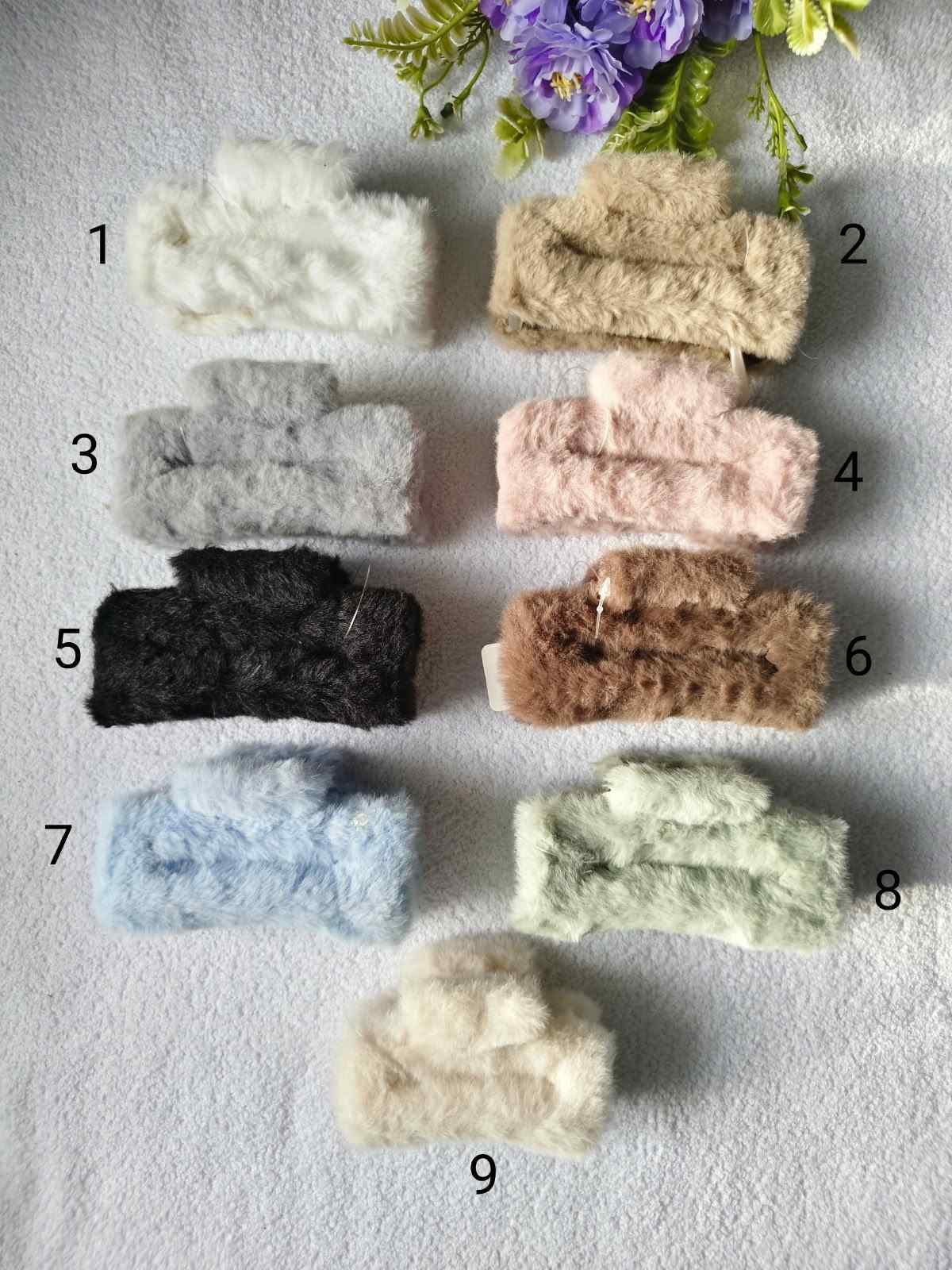  Fluffy faux fur hair claw clips